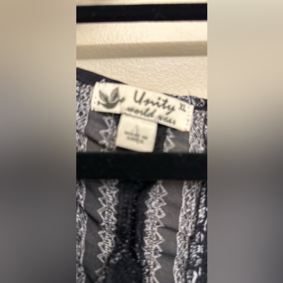 Unity world - Picture 2 of 3